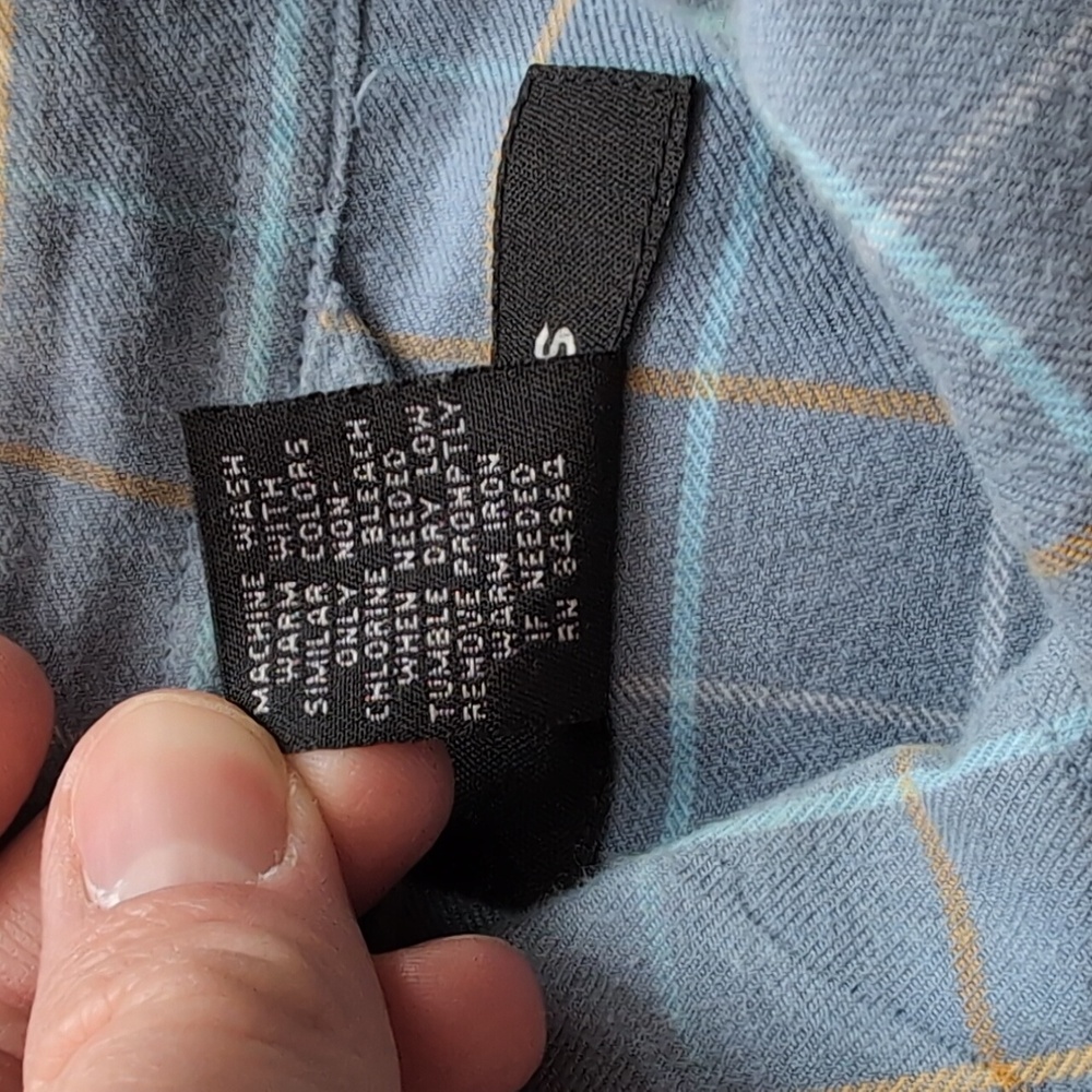 Men's Express Button Down - Picture 6 of 6